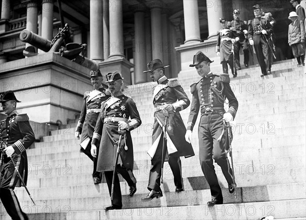 German naval visit to the United States: German officers at Navy Department