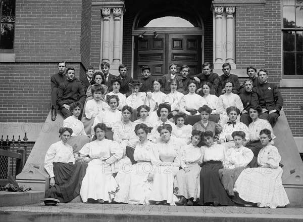 Eastern High School student group photo