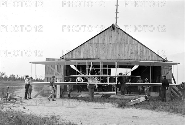 1909 Wright Brothers Plane Fort Myer Virginia.