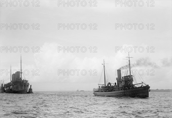 German ship Kron Prinz Wilhelm in tow