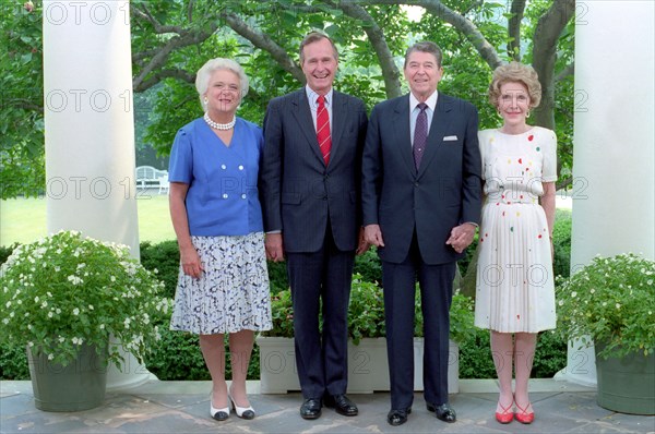 8/11/1988 Official portrait of President Reagan