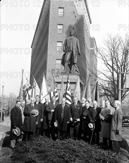 Group standing at John Witherspoon statue