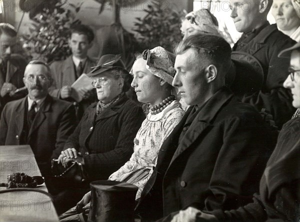 West Frisian wedding Location: Stompetoren: 1942.