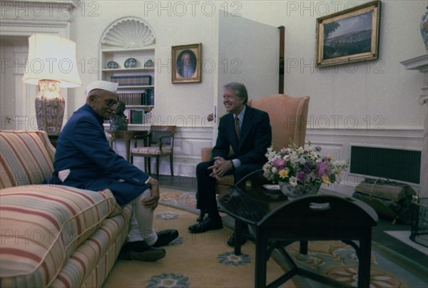 Jimmy Carter with Prime Minister of India Morarji Desai