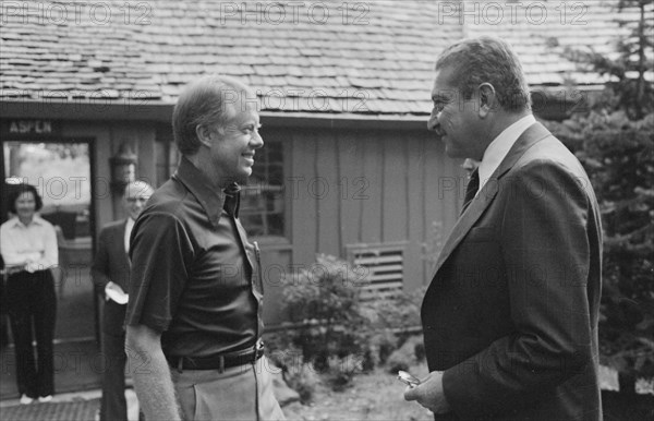 Jimmy Carter greets Ezer Weizman Israeli Defense Minister