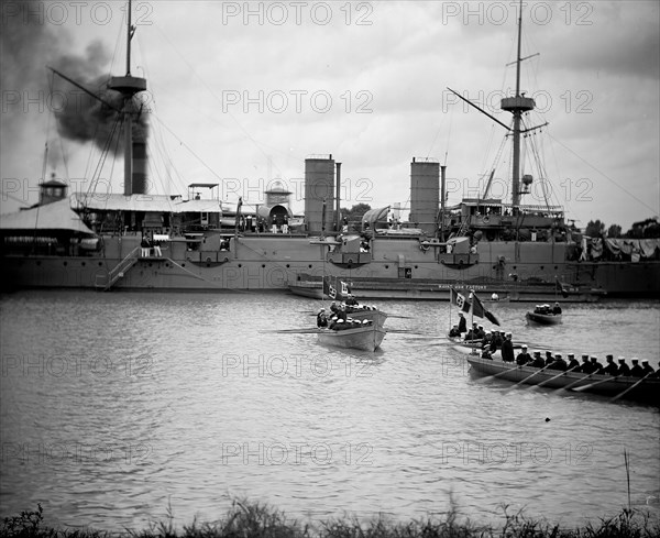 Italian cruiser Fieramosea