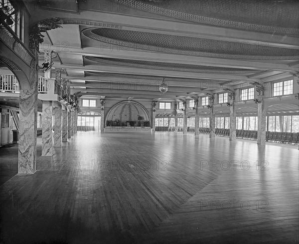 Glen Echo Maryland, empty ball room ca.  between 1910 and 1926