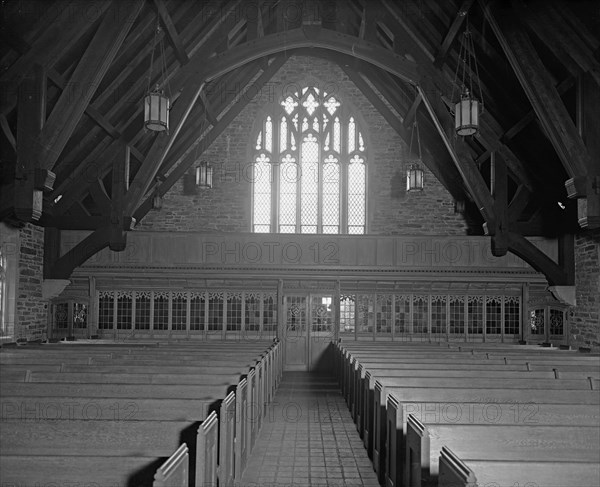 Empty church pews in the Chevy Chase Presbyterian Church, [Washington, D.C.] ca.  between 1910 and 1925