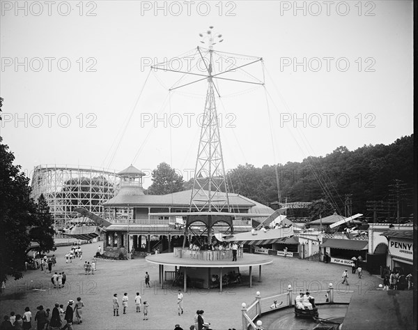 Glen Echo Park amusement park, Md. ca.  between 1910 and 1935