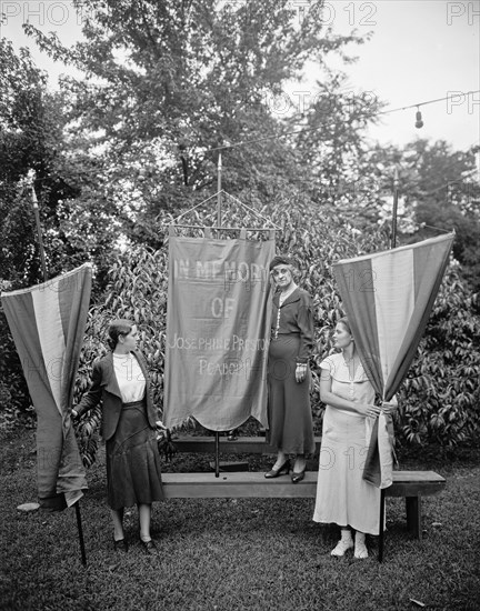 Women's Party group, holding banner in memory of Josephine Preston Peabody ca. between 1910 and 1935