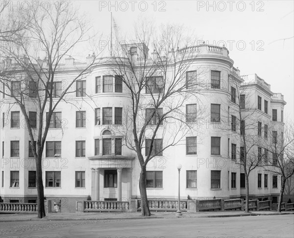George Washington Inn exterior ca. between 1910 and 1926