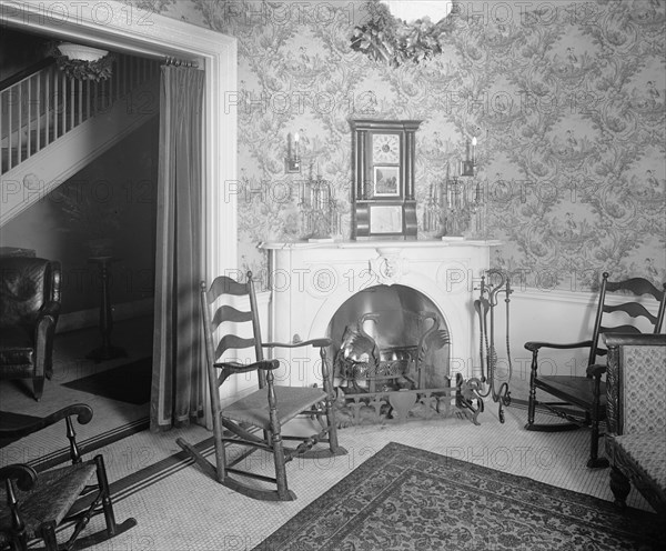 George Washington Inn interior ca.  between 1910 and 1926