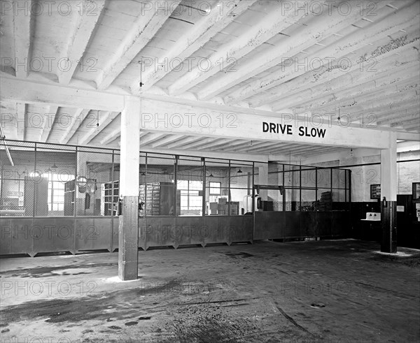 C & P Telephone Company garage ca.  between 1910 and 1925