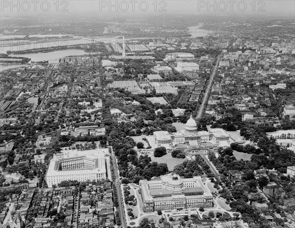 Aerial view of Washington, D.C. ca. between 1910 and 1935