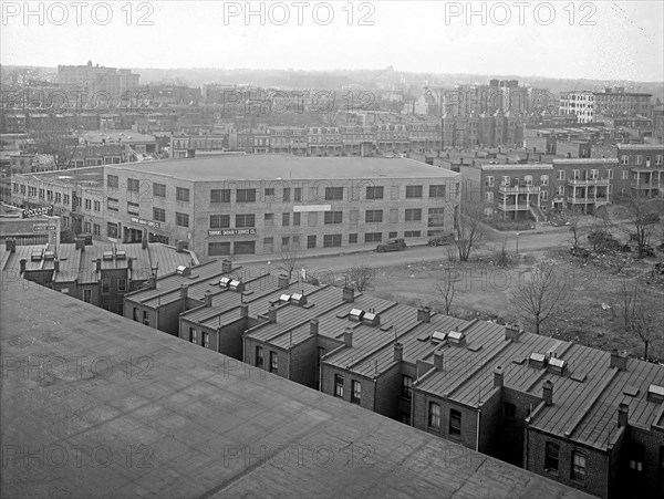 View toward St. Albans from 2400 16th St., [Washington, D.C.] ca.  between 1910 and 1926
