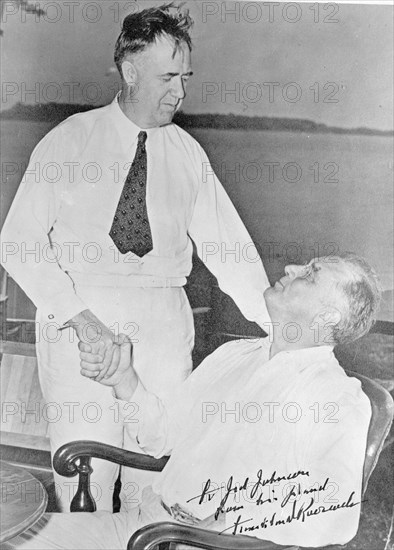 Autographed photo of Franklin D. Roosevelt ca. between 1909 and 1940