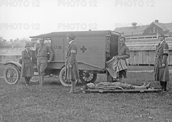 Red Cross ambulance demonstration ca. between 1909 and 1920