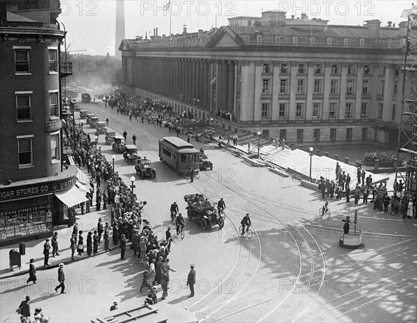 General Pershing's arrival in Washington. D.C. ca. between 1909 and 1932
