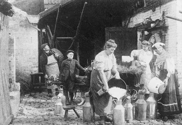 Mrs. Faber Stevenson, daily life in Antwerp, Belgium ca. between 1909 and 1919