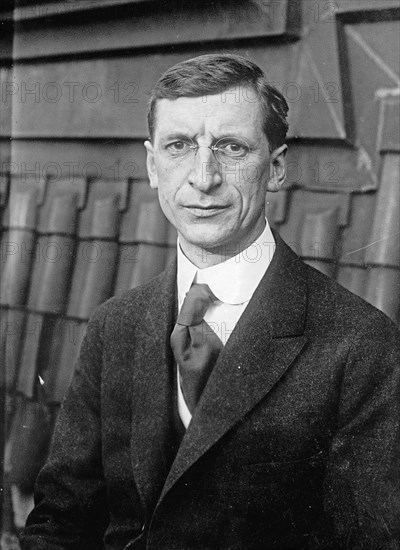 Edward De Valera ca.  between 1918 and 1921