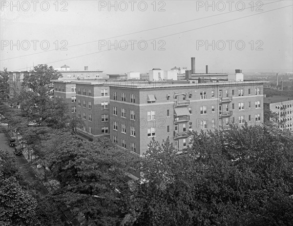 Wardman Courts apartments [Washington, D.C.] ca.  between 1918 and 1928