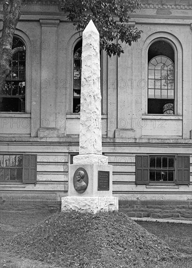 Mosby Monument, Warrenton, VA ca. between 1918 and 1921