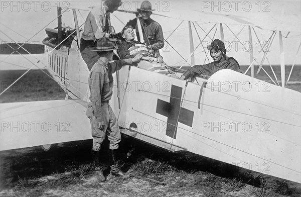 Aero ambulance at Ellington Field, Houston, TX ca.  between 1918 and 1928