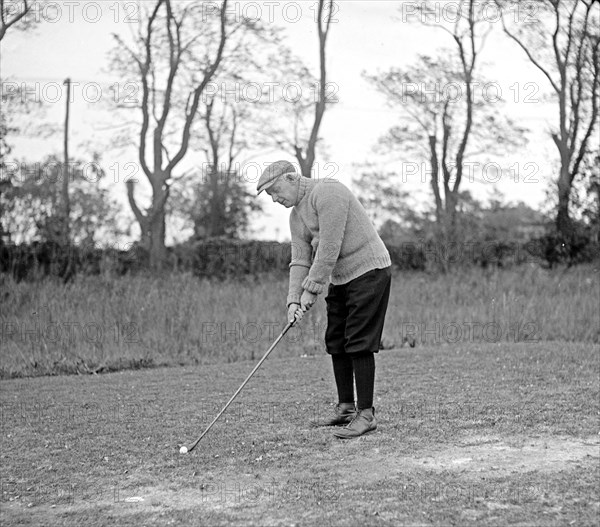 Rep. Whaley, S.C. playing golf  ca.  between 1918 and 1920