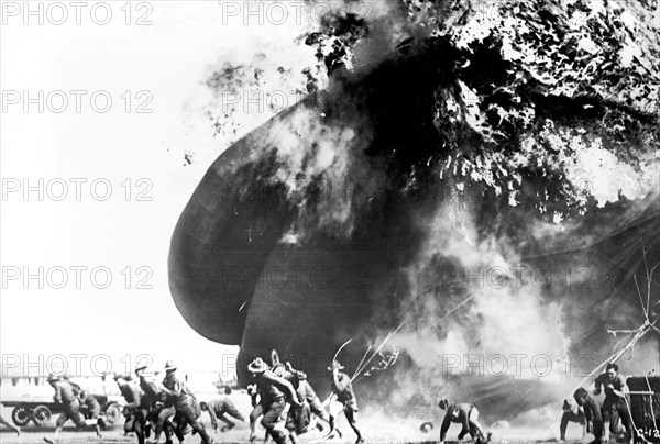 Balloon accident, Fort Sill ca.  between 1918 and 1921