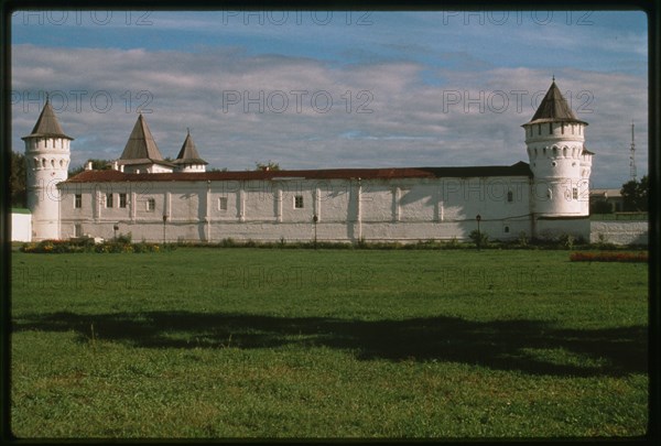 Tobol'sk kremlin, Merchants' Court (Gostinnyi Dvor), (1703-05), south view, Tobol'sk, Russia 1999.