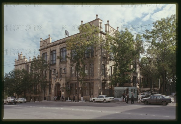 Former Vladivostok School of Commerce (Sukhanov Street 8), (1910-13), Vladivostok, Russia; 2000