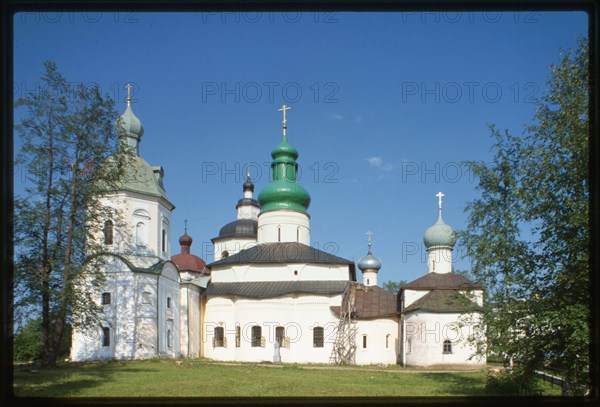 St. Cyril (Kirill)-Belozersk Monastery, Dormition Cathedral (1497), with Church of St. Cyril (1780s) (left), Church of St. Vladimir (1554) (right), and Church of St. Epiphanius (1645), east view, Kirillov, Russia 1999.