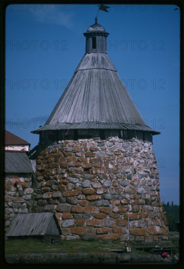 Monastery of the Transfiguration of the Savior, Arkhangelsk Tower (late 16th century), Solovetskii Island, Russia; 1998