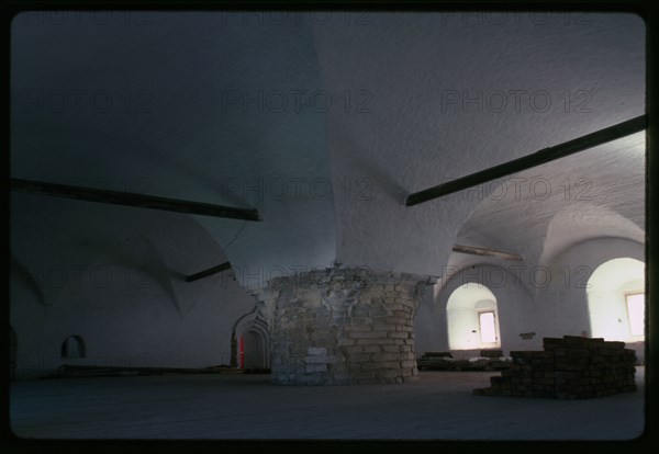 Monastery of the Transfiguration of the Savior, Church of the Dormition (1552-1557), interior, refectory, Solovetskii Island, Russia; 1998