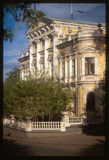 N.V. Meshkov house (1820, rebuilt 1885-86), Perm, Russia 1999.