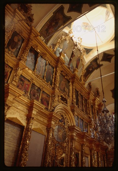 Archangel Michael Monastery, Archangel Cathedral (1653-56), interior, with icon screen, Velikii Ustiug, Russia 1996.