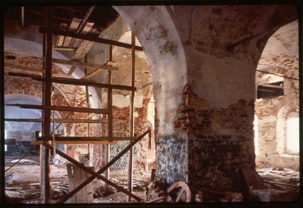 Monastery, Cathedral of the Transfiguration (1558-66), interior, Solovetskii Island, Russia 1998.