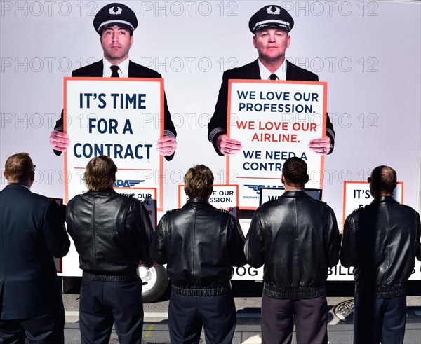 Southwest Airlines Pilots  upset over having no contract protest outside Love Field in Dallas, TX, USA (Brian Humek February 3,2016)