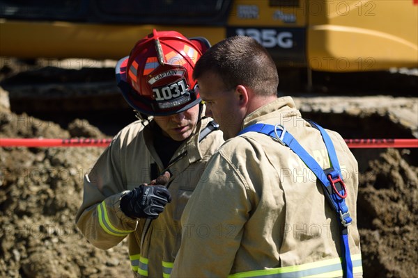 Rescuers Help Trapped Construction Worker, Irving, TX USA