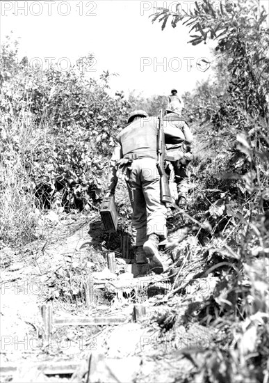 Hand-to-hand fighting in Korea, 1952