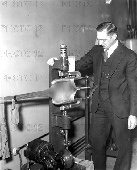 Machine for testing the strength of women's tights, 1945