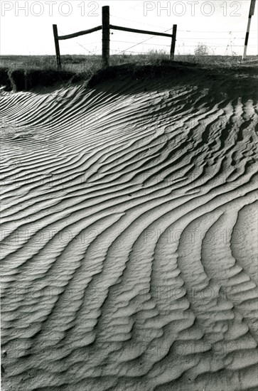 Soil drifting from unprotected corner of Nebraska