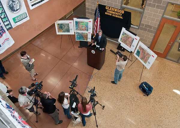 2011 USDA Secretary Tom Vilsack Iowa/Nebraska Flood Visit