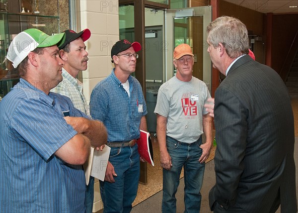 2011 USDA Secretary Tom Vilsack Iowa/Nebraska Flood Visit