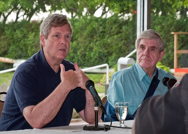 2011 USDA Secretary Tom Vilsack Iowa/Nebraska Flood Visit