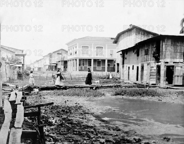 A street scene, Guayaquil, Ecquador