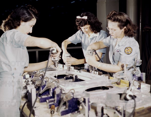 Drilling a wing bulkhead for a transport plane