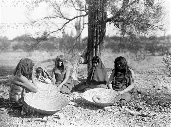 Edward S. Curtis Native American Indians