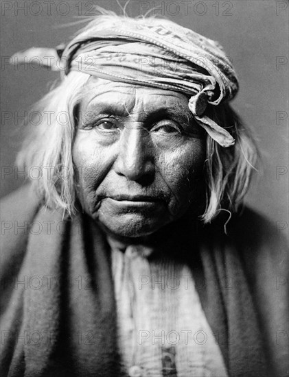 Edward S. Curtis Native American Indians