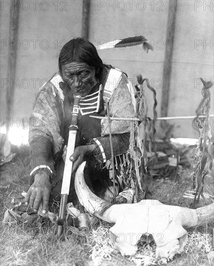 Edward S. Curtis Native American Indians